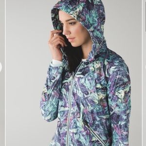 Lululemon Miss Misty Jacket II Rain Jacket